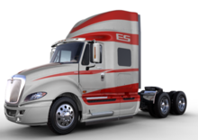 Nyergesvontatók International Prostar ES 122 56