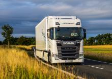 Nyergesvontatók Scania R 560 Topline
