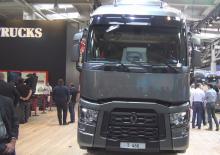 Nyergesvontatók Renault T 460.26 6X2 TML E6