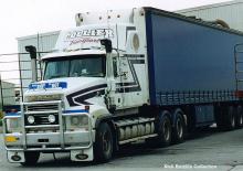 Nyergesvontatók Mack TRIDENT CA65 EA7-470 CCRS 6x4