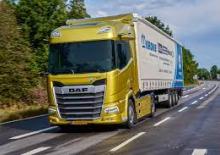 Nyergesvontatók DAF XF 450 FT Low Deck