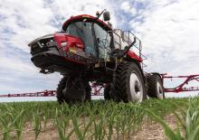 Önjáró  szántóföldi permetezők Case IH Patriot 4450