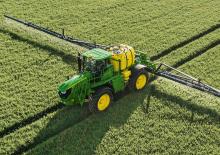 Önjáró  szántóföldi permetezők John Deere R4050i
