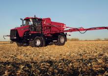 Önjáró  szántóföldi permetezők Case IH Titan 4540