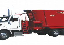 Önjáró tápkeverők Trioliet Truckmount 3200