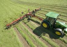 Rendterítők Vicon Fanex 1403 C