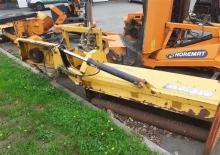 Rézsünyrók Bomford BX 324