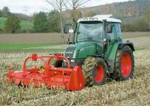 Rézsünyrók Humus KMF 220