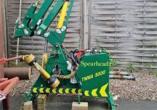 Rézsünyrók Spearhead Twiga 3000