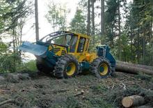 Speciális vonszolótraktorok HSM 805 S