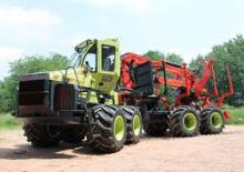 Speciális vonszolótraktorok Werner WF-trac 2860 8*8 