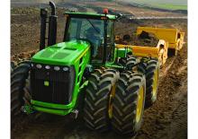 Szkréperek John Deere Construction 1512E