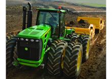 Szkréperek John Deere Construction 9630