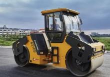 Tandem vibrohengerek Liugong 6210E