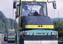 Tandem vibrohengerek Ammann AV 75 T