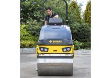 Tandem vibrohengerek Bomag BW 100 AD-5