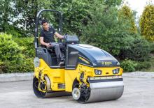 Tandem vibrohengerek Bomag BW 120 AD-5