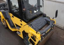 Tandem vibrohengerek Bomag BW 154 AD-5