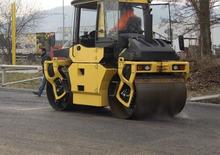 Tandem vibrohengerek Bomag BW 154 AP