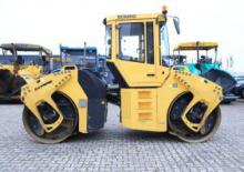 Tandem vibrohengerek Bomag BW 161 AD-4