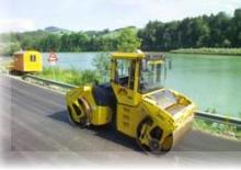 Tandem vibrohengerek Bomag BW 203 AD-4 AM