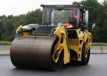 Tandem vibrohengerek Bomag BW 206 AD-50