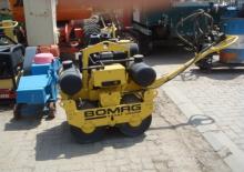 Tandem vibrohengerek Bomag BW 75 S-2