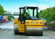Tandem vibrohengerek Caterpillar CD54B