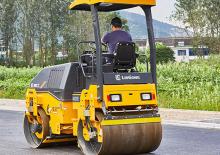 Tandem vibrohengerek Liugong CLG6032E