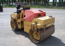 Tandem vibrohengerek Ammann DTV 233