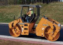Tandem vibrohengerek Case DV210