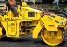 Tandem vibrohengerek Sakai SW652-1