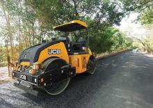 Tandem vibrohengerek JCB VMT860