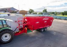 Tápkeverők Trioliet Solomix 3 2700L VLH-B-T