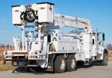 Tehergépkocsira szerelt csuklógémes munkaállványok Altec AN55OC-E88