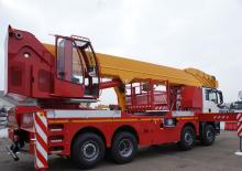 Tehergépkocsira szerelt csuklógémes munkaállványok Oil & Steel Eagle 6035