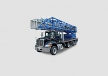 Tehergépkocsira szerelt csuklógémes munkaállványok Anderson Hydra Platforms HPT 66
