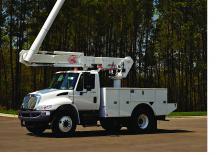 Tehergépkocsira szerelt csuklógémes munkaállványok Altec L42E