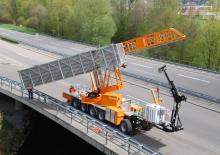 Tehergépkocsira szerelt csuklógémes munkaállványok Moog MBI 180-1,7/S