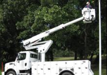 Tehergépkocsira szerelt csuklógémes munkaállványok Altec TA40