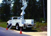 Tehergépkocsira szerelt csuklógémes munkaállványok Altec TA45M