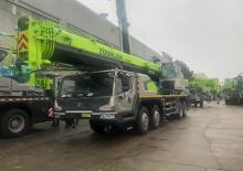 Tehergépkocsira szerelt teleszkópos daruk Zoomlion ZTC800R542