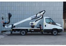 Tehergépkocsira szerelt teleszkópos munkaállványok Oil & Steel Scorpion 1812 Plus