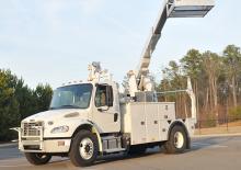 Tehergépkocsira szerelt teleszkópos munkaállványok Altec T40P