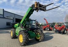 Teleszkópos rakodók John Deere 3220