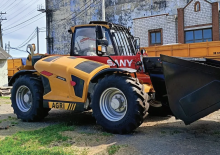Teleszkópos rakodók Sany STH742
