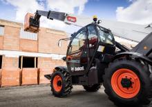 Teleszkópos rakodók Bobcat T41.140SLP 100 V