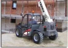 Teleszkópos rakodók Terexlift Telelift 2506