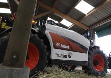 Teleszkópos rakodók Bobcat TL360 IIIB
