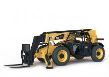 Teleszkópos rakodók Caterpillar TL943D With Stabilizers